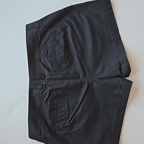 Old Navy shorts - Picture 2 of 9